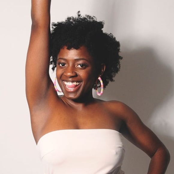 Meet your Posher, Tami - Picture 1 of 1